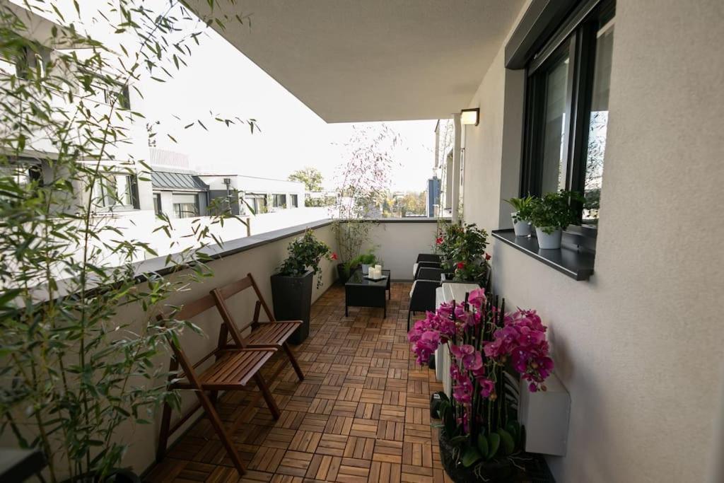 Schoenes Living Am Donauufer Wien Exterior foto