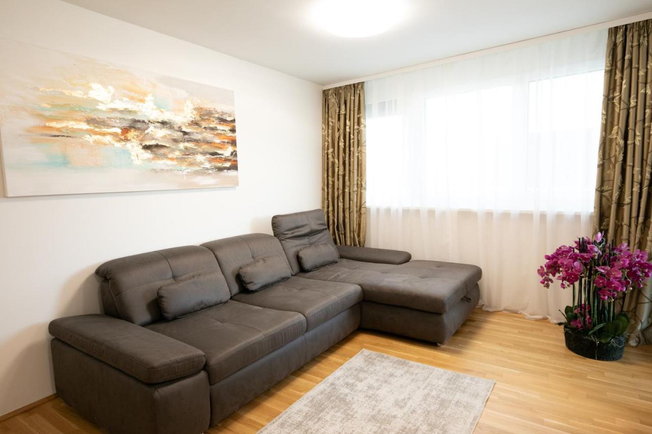 Schoenes Living Am Donauufer Wien Exterior foto